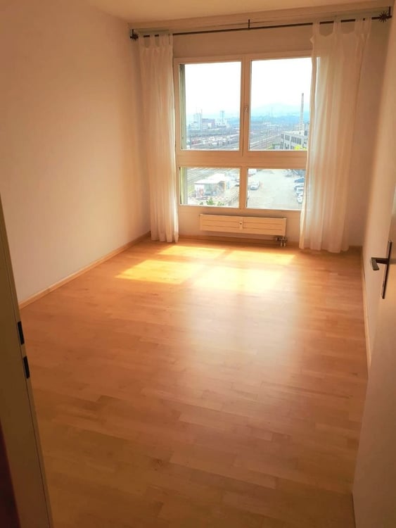 Geräumige Wohnung mit Balkon an toller Lage 7