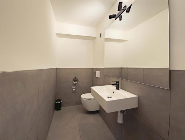 Exklusive Geschäftsfläche mit modernem Ausbau 9