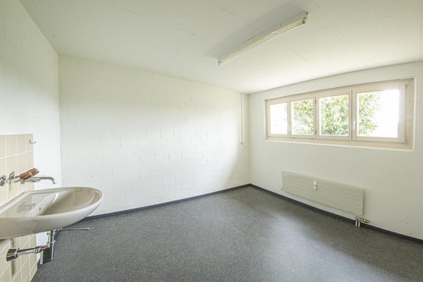 Bastelraum in Oberwil zu vermieten 2