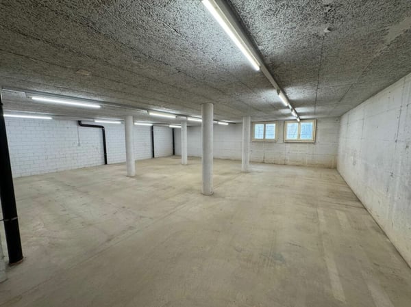 Gewerbeobjekt in Töss 7