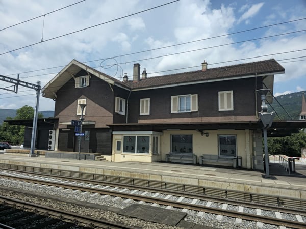 Attraktive 1.5 Zimmerwohnung am Bahnhof Egerkingen 1