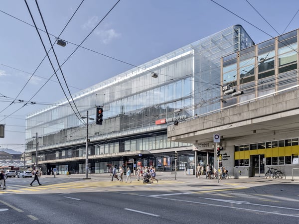 Grossraumbüro im Hauptgebäude des Bahnhofs Bern 3