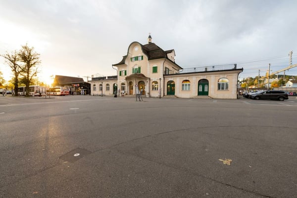 Neues Leben in der alten Postremise Gossau SG 8