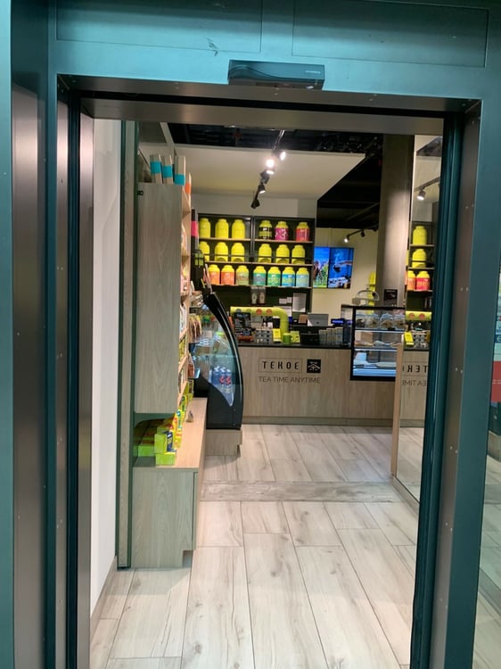 9 m² große Fläche am Bahnhof Eaux-Vives zu vermieten 4