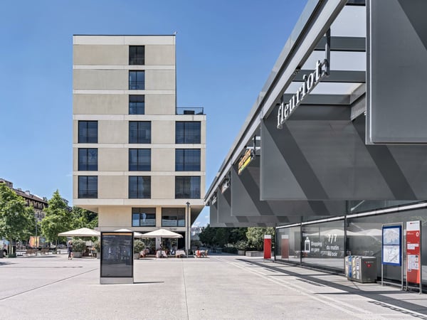 9 m² große Fläche am Bahnhof Eaux-Vives zu vermieten 2