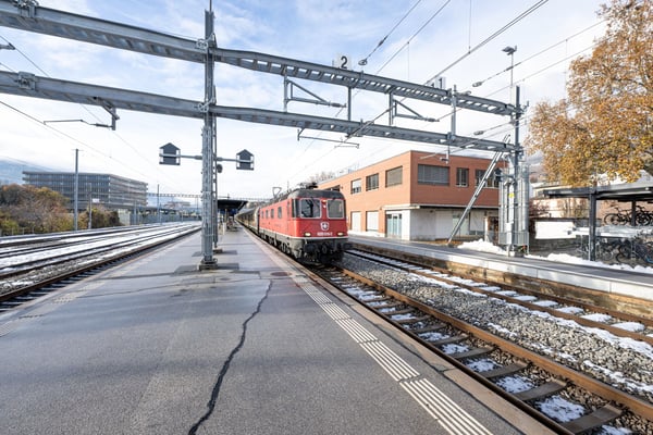 Surface commerciale de 200 m2 idéalement située à la gare de Sierre 6