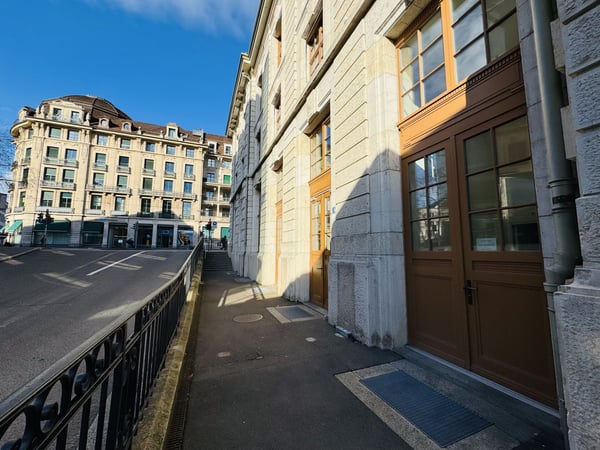 Einzigartiges und komplett ausgebautes Büro am Bahnhof Basel SBB 8