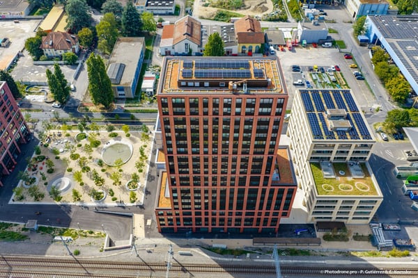 Bureaux avec vue panoramique sur le lac !