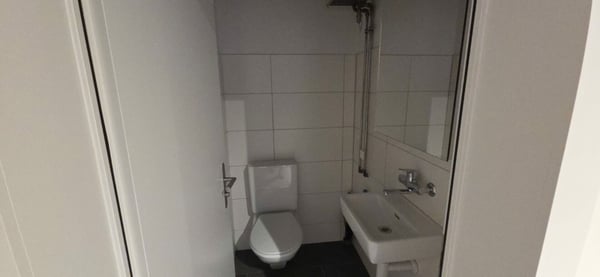 Renovierte Mietfläche direkt am Bahnhof Münsingen – keine Gastronomie 3