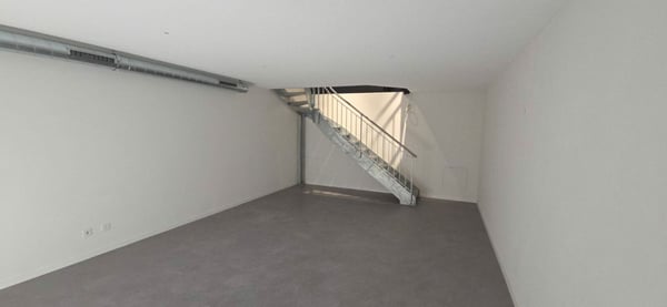 Renovierte Mietfläche direkt am Bahnhof Münsingen – keine Gastronomie 5
