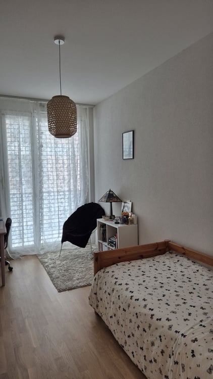 Charmant appartement lumineux idéalement situé à proximité immédiate de la gare de Renens 2