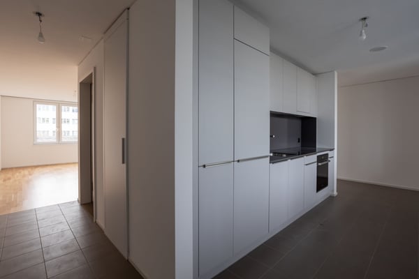 Grosszügige 2.0-Zimmerwohnung 06.16 in Altstetten 8