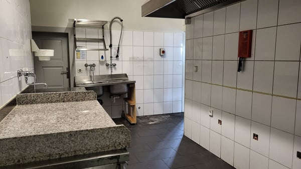 Gastrofläche an bester Lage am Bahnhof Langnau i.E. 5