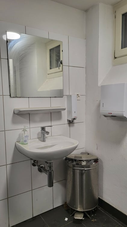 Gastrofläche an bester Lage am Bahnhof Langnau i.E. 9