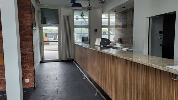 Gastrofläche an bester Lage am Bahnhof Langnau i.E. 4