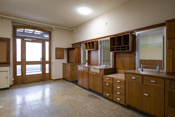 Frisch renovierte Bürofläche am Bahnhof Kerzers 4
