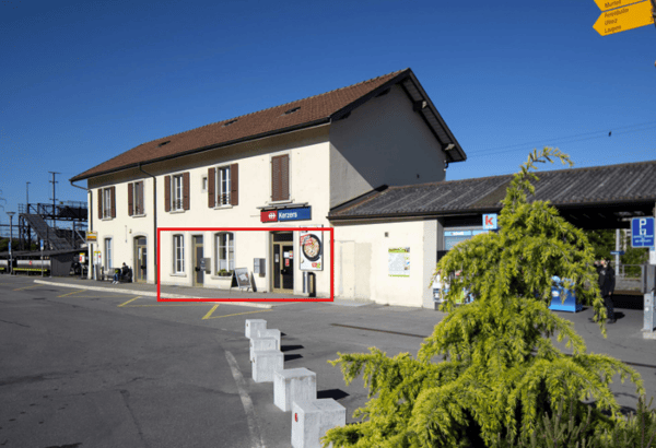 Frisch renovierte Bürofläche am Bahnhof Kerzers 1