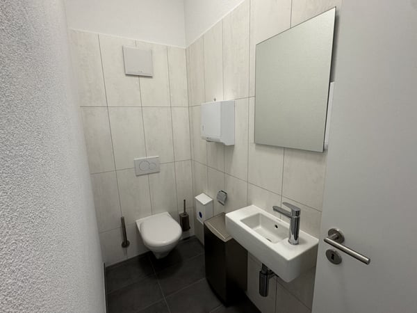 Attraktive Gewerbefläche am Bahnhof Rikon 5