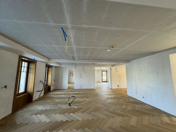 Bureau haut de gamme 210 m² + terrasse 118 m² 1