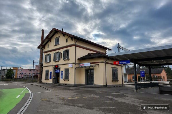 Verkaufsfläche direkt am Bahnhof Bürglen 1