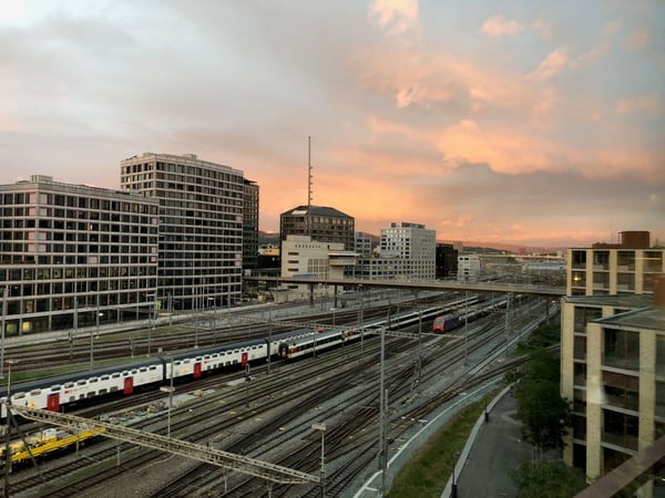 Moderne 2.5-Zimmerwohnung F37_703 mit Loggia direkt am Zürich Hauptbahnhof 6