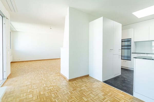 Schöne 1.5 Zimmerwohnung mit Cheminée in Allschwil 3