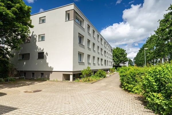 Schöne 1.5 Zimmerwohnung mit Cheminée in Allschwil 1