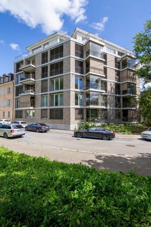 Moderne Dachwohnung mit grosszügiger Dachterrasse 10