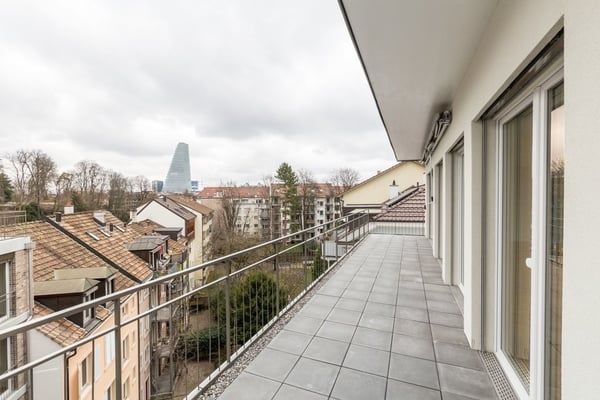 Moderne Dachwohnung mit grosszügiger Dachterrasse 9