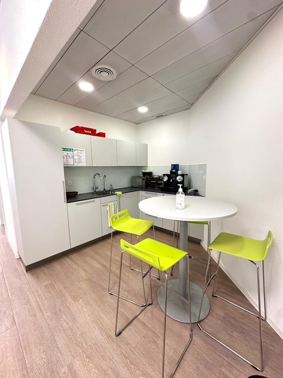 Thalwil als Erfolgsstandort Ihre neue Büro- oder Praxisfläche steht bereit 10