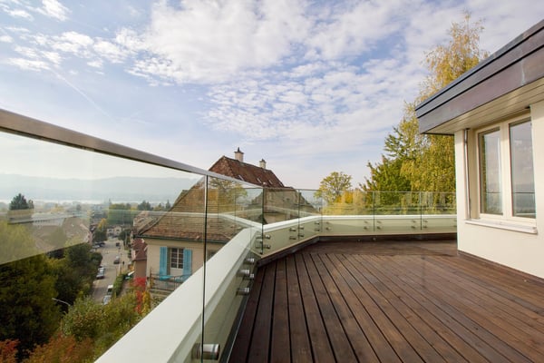 Luxuriöses Einfamilienhaus mit See- und Bergsicht 11