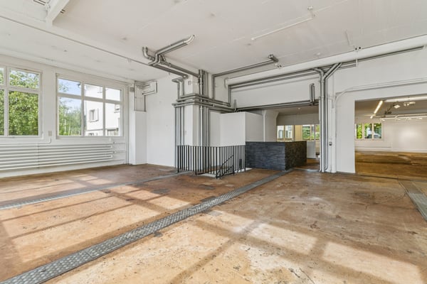 Vielseitige Gewerbefläche/Werkstatt mit Showroom-Charakter zu vermieten! 7