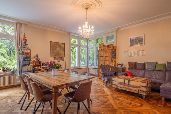 350 m² Privatgarten mitten in Zürich Gartenwohnung mit einzigartigem Charakter 4