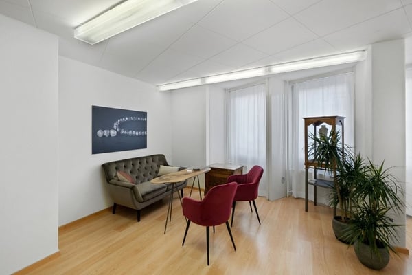 Modernes Büro mit Blick über Olten - erster Monatsmietzins GRATIS! 3