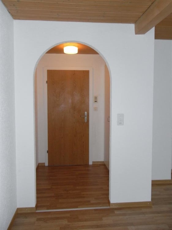 attraktive 1.5 Zimmer-Maisonettewohnung unmittelbar bei ÖV und Einkauf 5