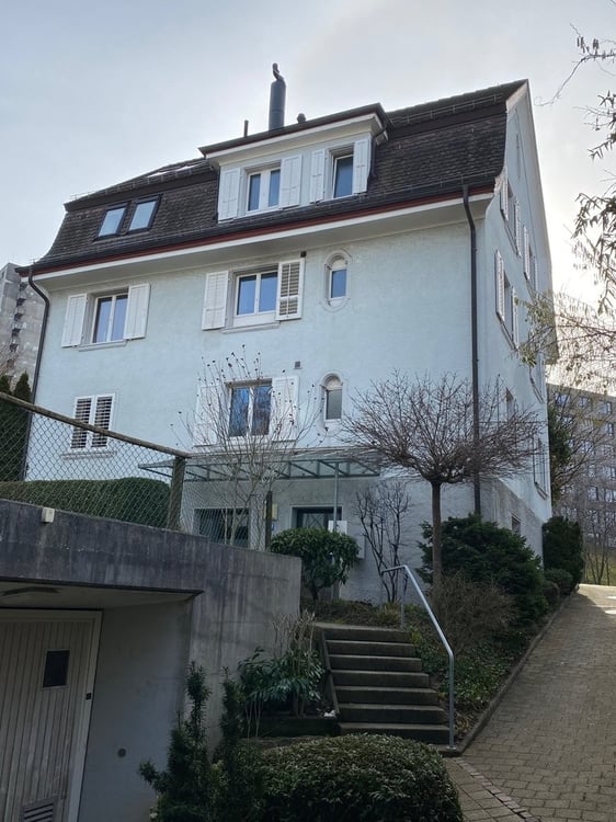 Einstellplatz in Zürich zu vermieten 10