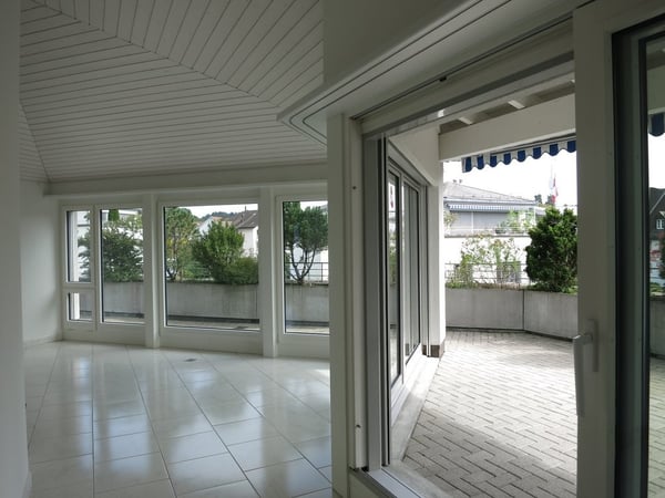 Hochwertige Attikawohnung mit grosser Terrasse 3