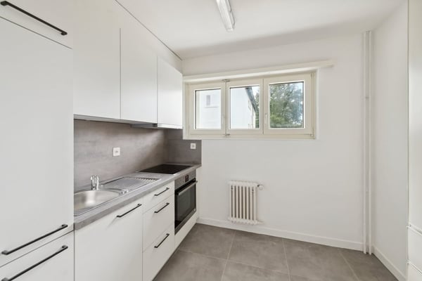 Grosszügige 1.5 Zimmerwohnung in Suhr 3