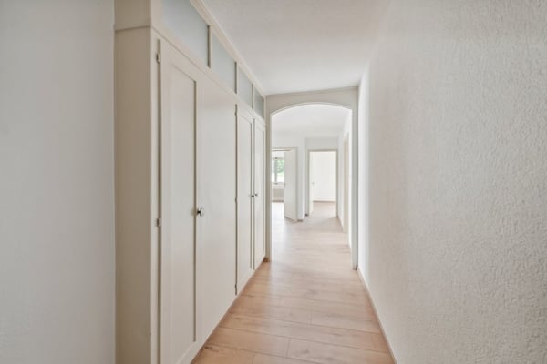 Grosszügige 1.5 Zimmerwohnung in Suhr 6