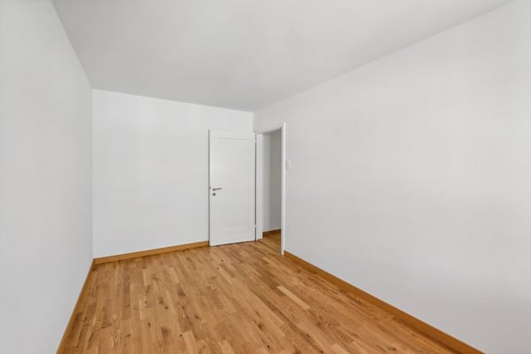 frisch sanierte 1-Zimmer-Wohnung in ruhiger Liegenschaft 9
