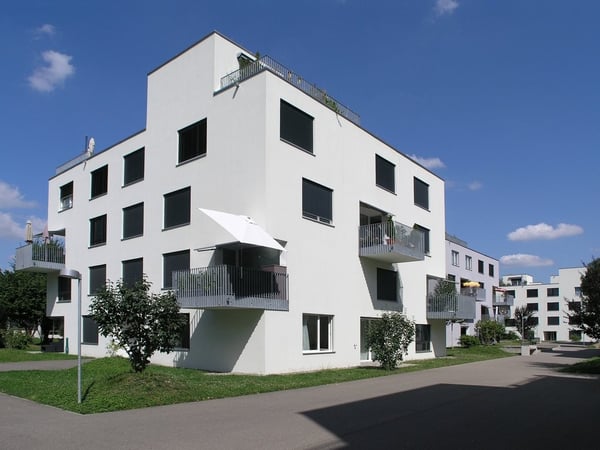 Stilvoll leben nähe Zürich - exklusiv an der Roosstrasse 1