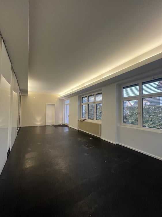 Modern und gut erschlossen - Ihr neues Büro in Wollishofen 3