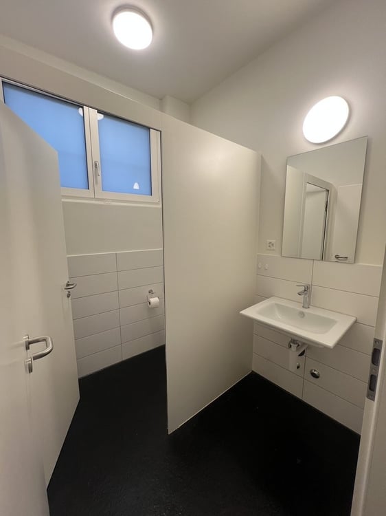 Modern und gut erschlossen - Ihr neues Büro in Wollishofen 7