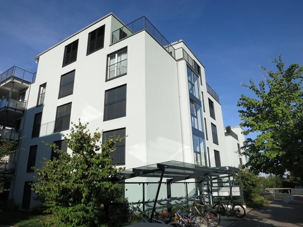 Moderne 1.5-Zimmerwohnung in Nänikon zu vermieten 1