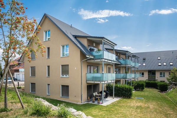 Moderne 1.5-Zimmer-Wohnung mit Balkon und Waschturm 1