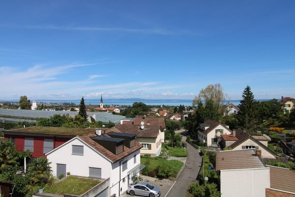grosszügige 1.5 Zimmer-Wohnung - an sonniger, Lage mit Seeblick 10