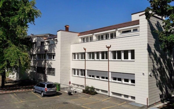 Schwamendingerplatz - Ihr neues Geschäftsdomizil! 2