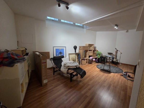 Grosszügige 1.5-Zimmer-Wohnung an begehrter Lage im Kreis 6 10