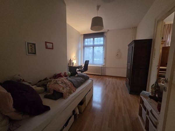 Grosszügige 1.5-Zimmer-Wohnung an begehrter Lage im Kreis 6 5