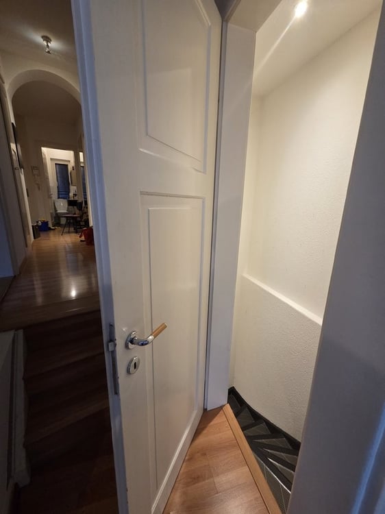 Grosszügige 1.5-Zimmer-Wohnung an begehrter Lage im Kreis 6 8